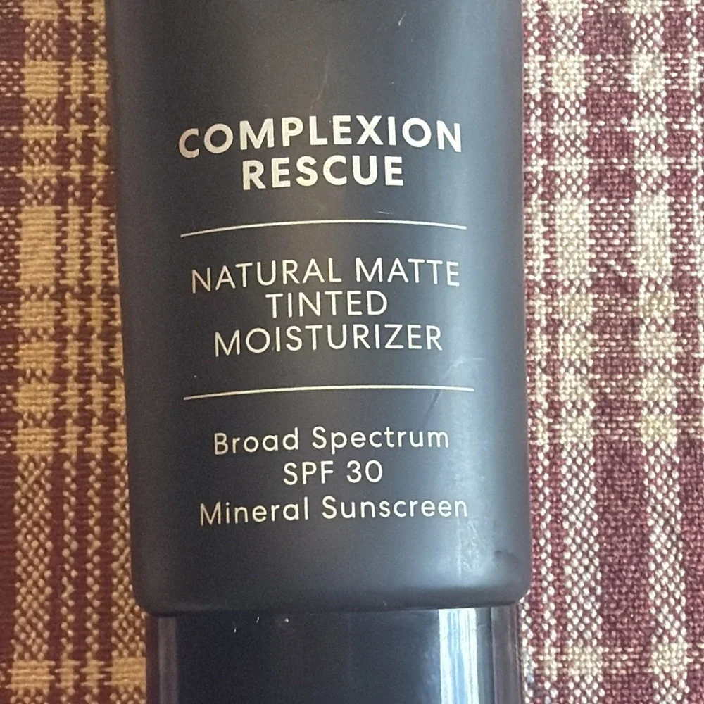 BareMinerals Complexion Rescue Natural Matte Tinted Moisturizer Spice 08 1.18oz